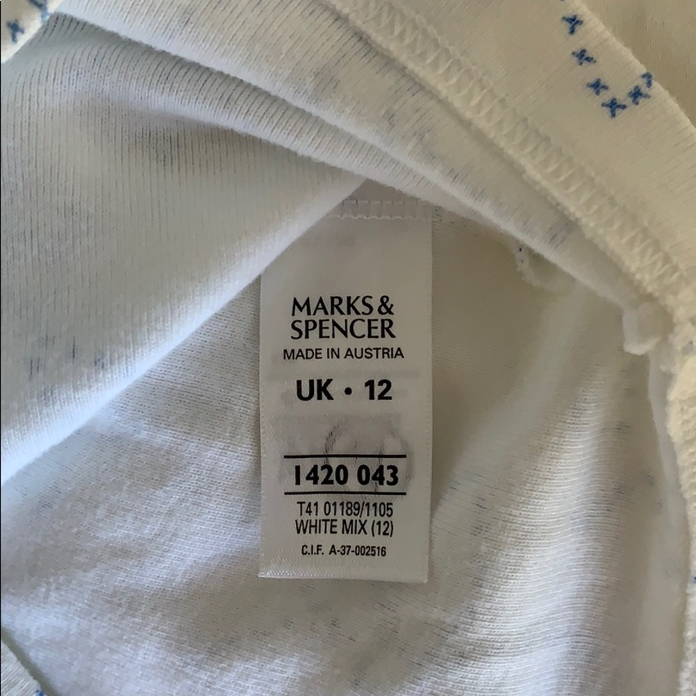 Marks & Spencer sleeveless T-shirt - Picture 3 of 4